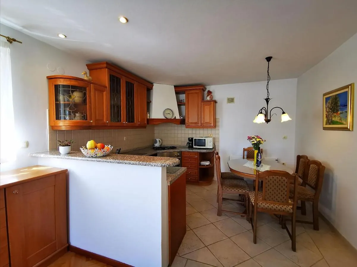 Apartment Lidija Novi Vinodolski