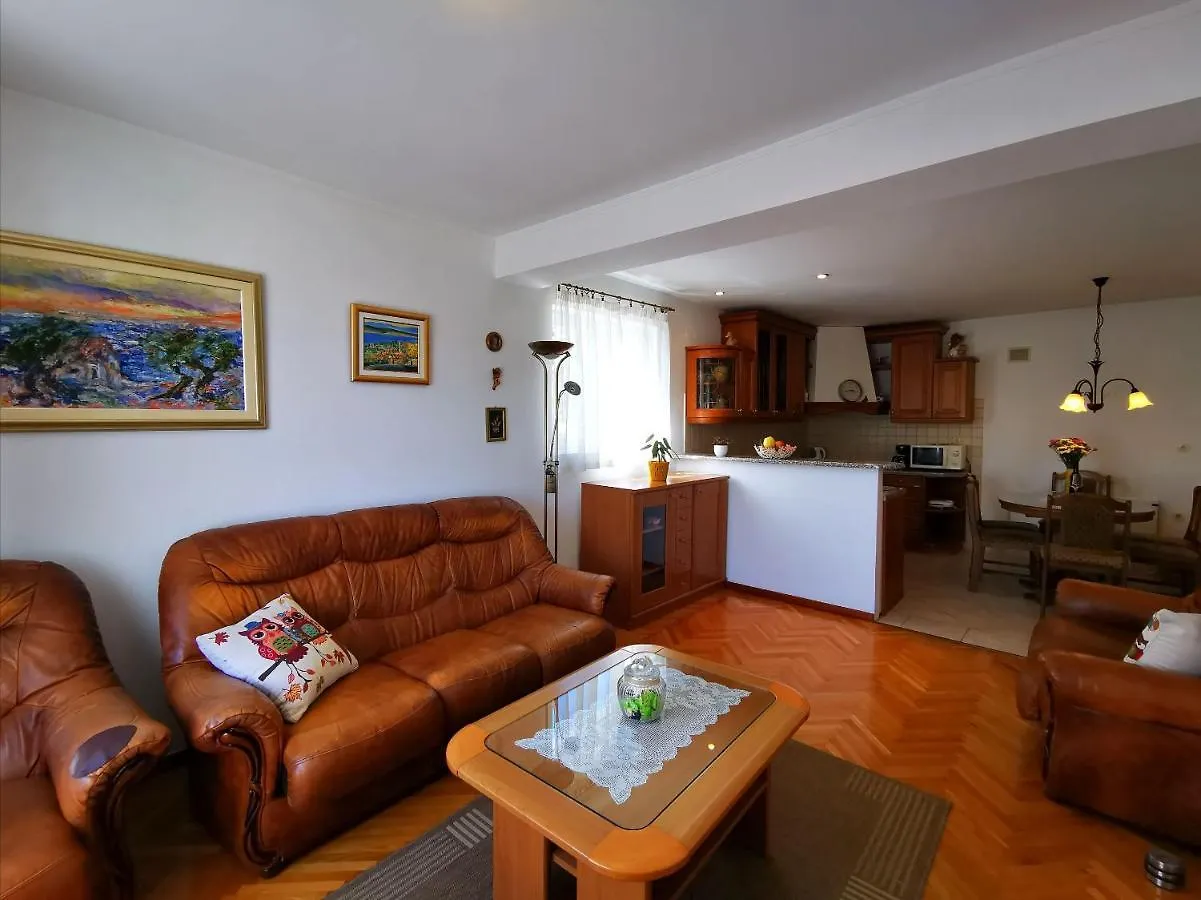 Apartment Lidija Novi Vinodolski Croaţia